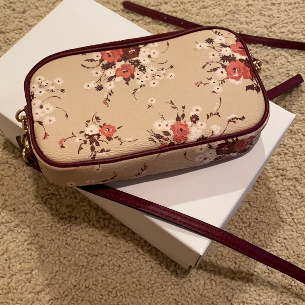 Bag - Picture 3 of 5